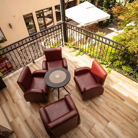 Bed & Breakfast Garden House